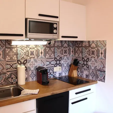 Apartment M - Seeblick & Zentrale Lage Апартаменти